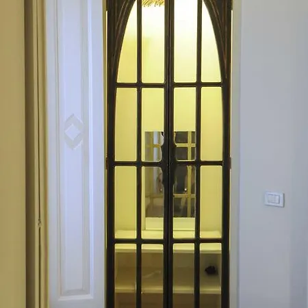 Apartmán Ariberto 19 *