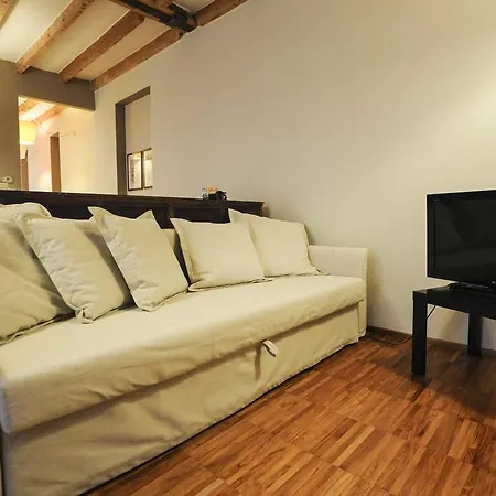 Ariberto 19 Apartmán